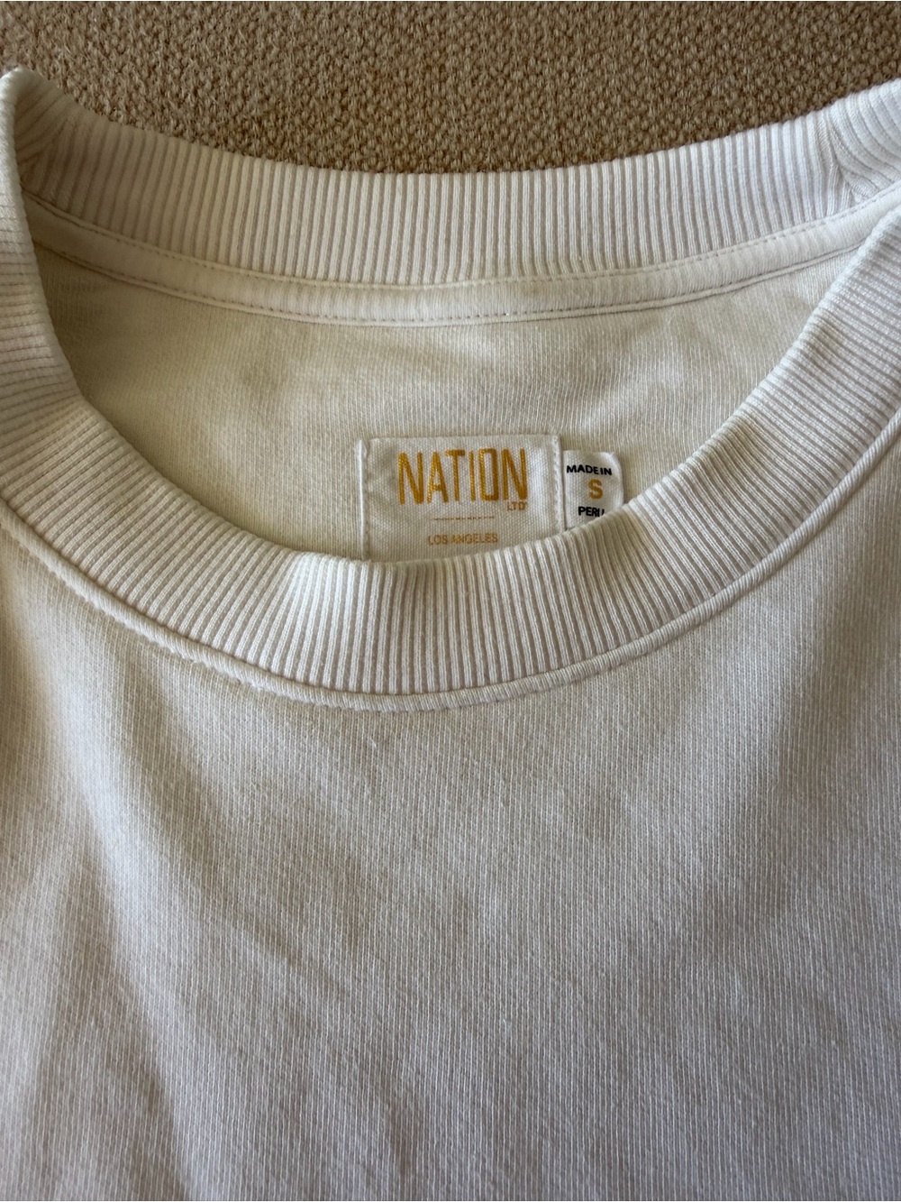 Nation JOVIE
Sweatshirt size small
WHITE - Picture 5 of 6
